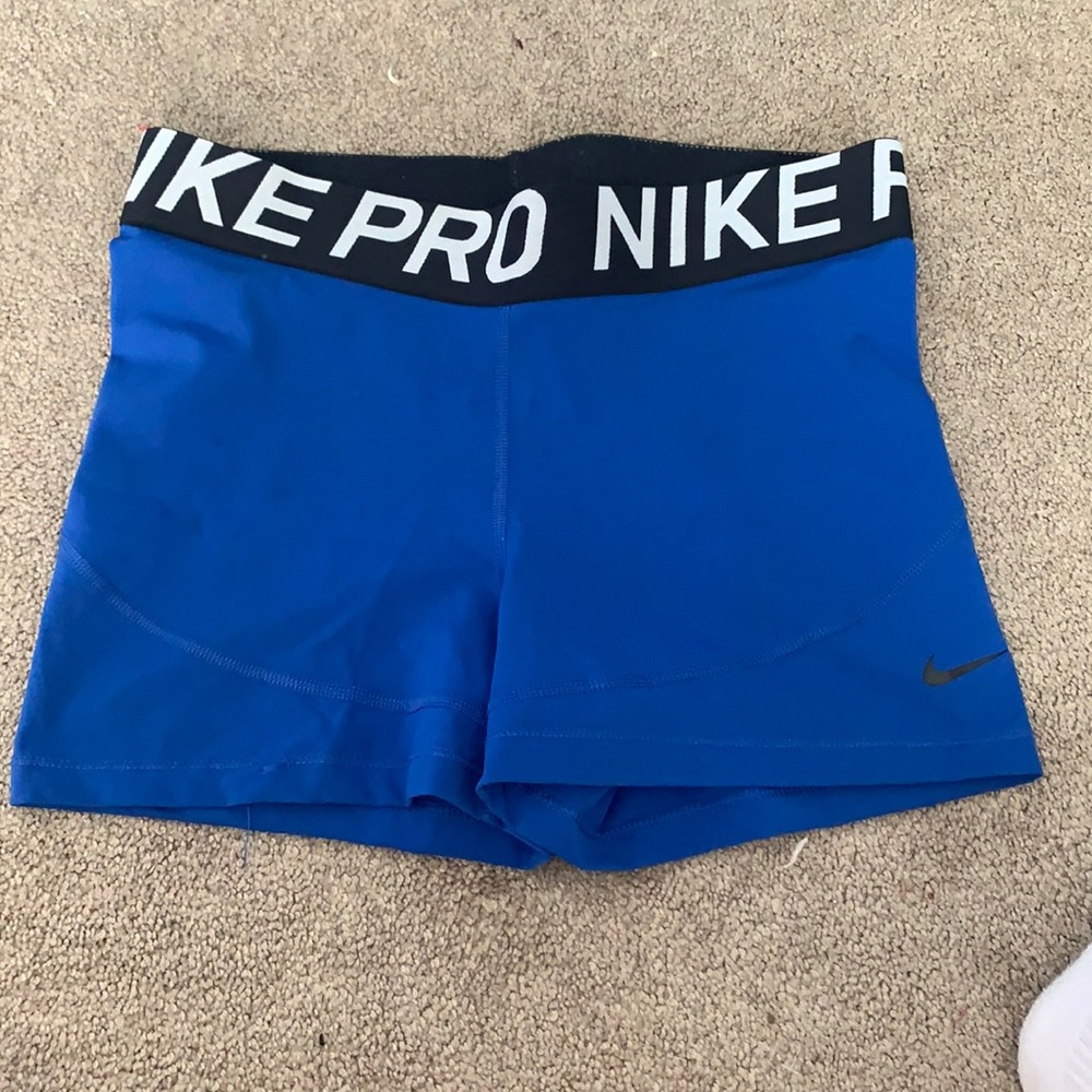 nike spandex shorts
